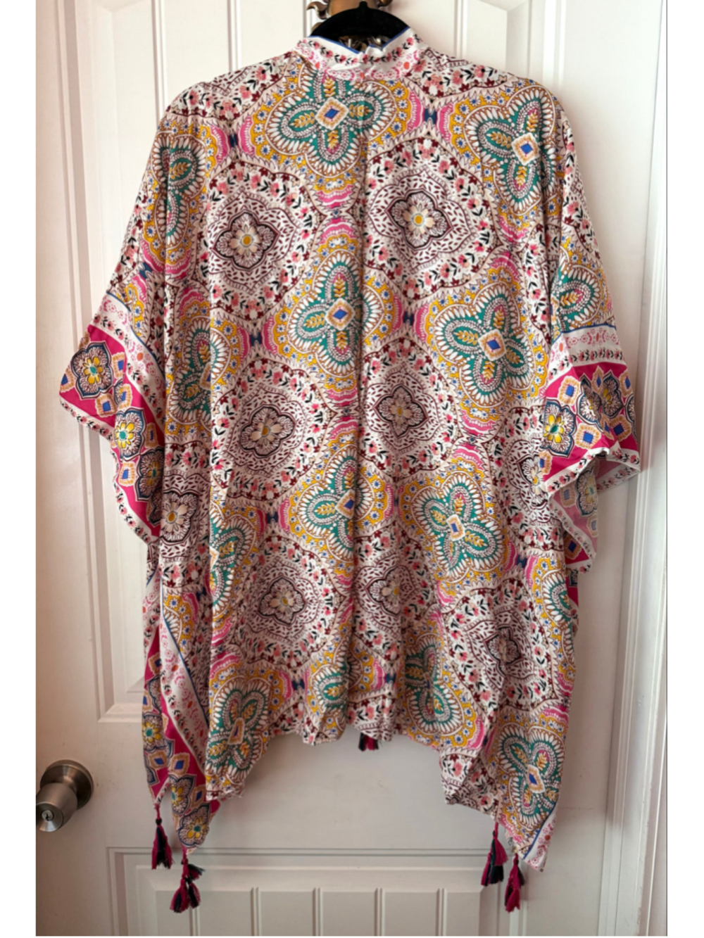 🇺🇸 Women's Unbranded Paisley Tassel Kimono Coverup One Size White Pink - Picture 2 of 6
